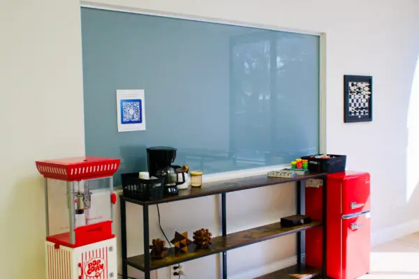 refreshment-station-popcorn-machine-area